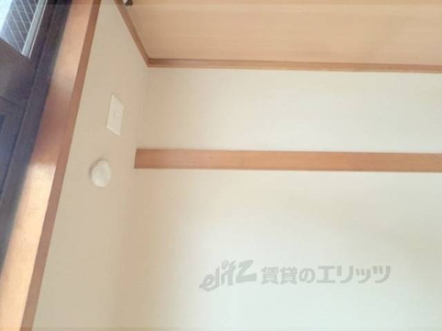 エアコン　設置場所