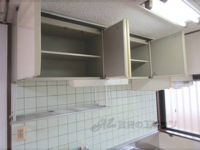 キッチン　収納