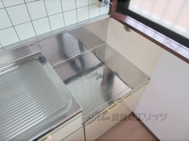 キッチン　コンロ置場