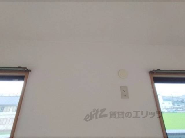 エアコン　設置場所