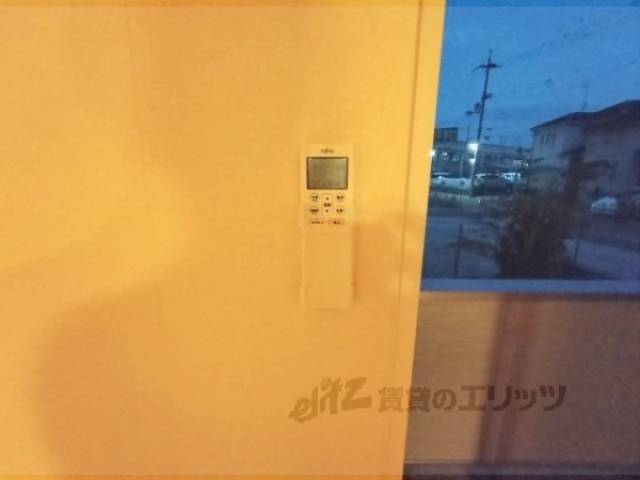 エアコンリモコン