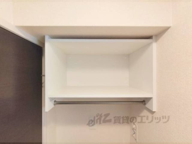 洗濯機置場　棚