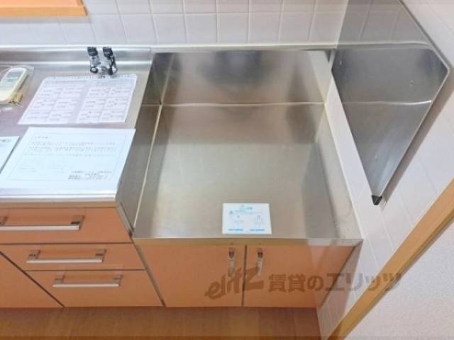 キッチン　コンロ置き場