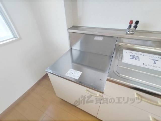 キッチン　コンロ置場