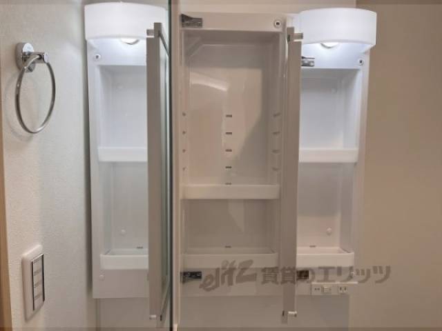 洗面所　収納