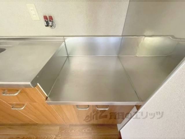 キッチン　コンロ置場