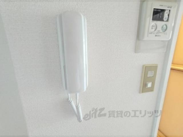 インターホン