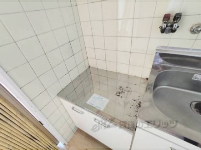 キッチン　コンロ置場