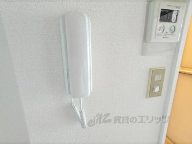インターホン