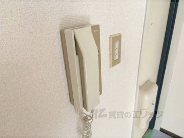 インターホン