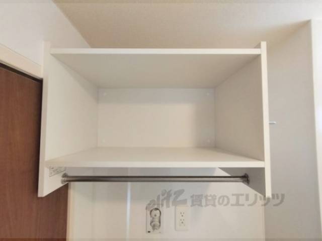 洗濯機置場　棚