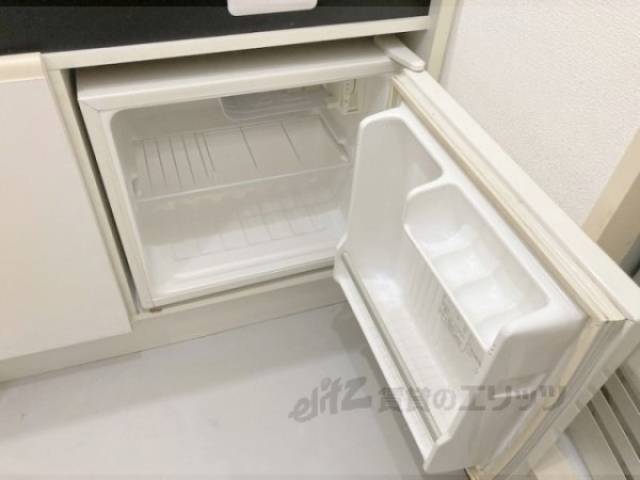 キッチン　ミニ冷蔵庫