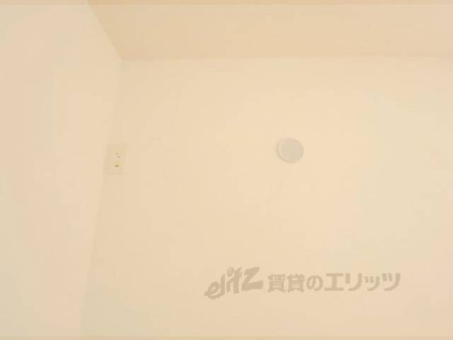 エアコン　設置場所
