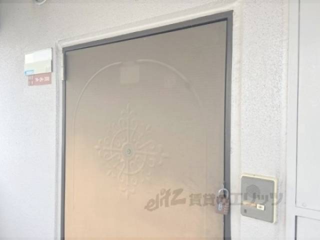 玄関　インターホン