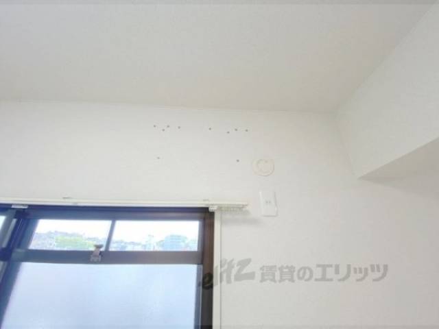 エアコン　設置場所