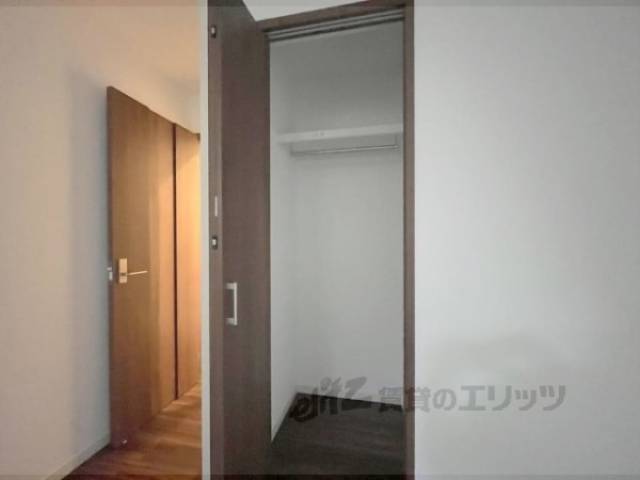 洋室　5帖