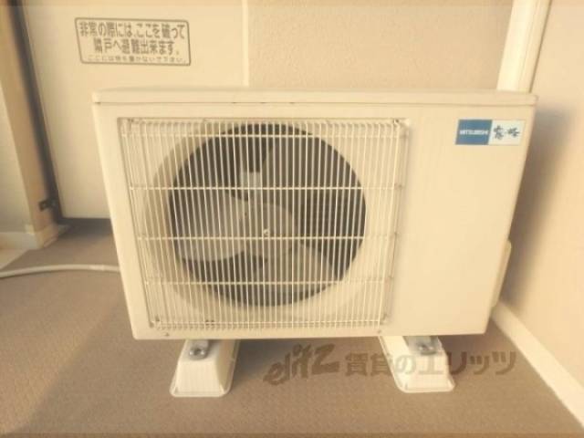 エアコン　室外機