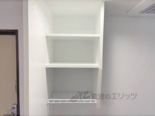 キッチン　収納