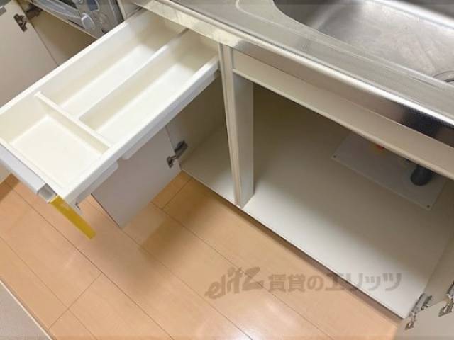 キッチン　収納