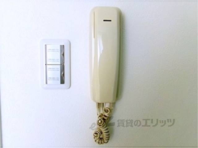 インターホン