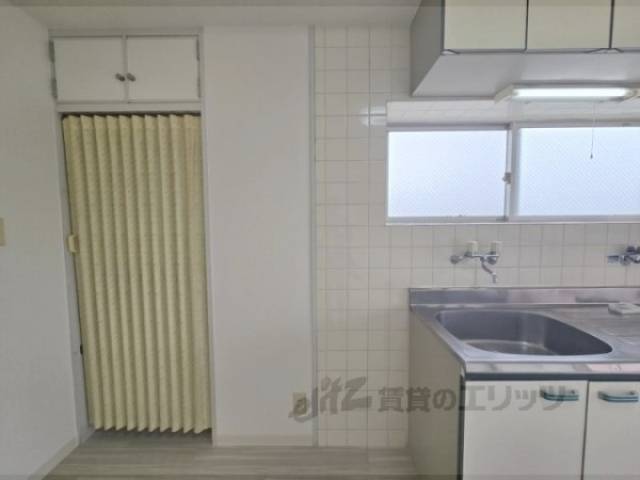 冷蔵庫置場
