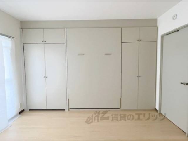 収納家具