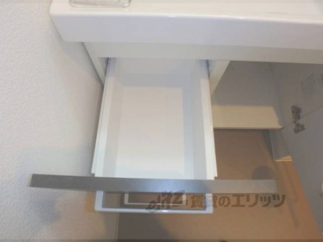 洗面所　下部収納