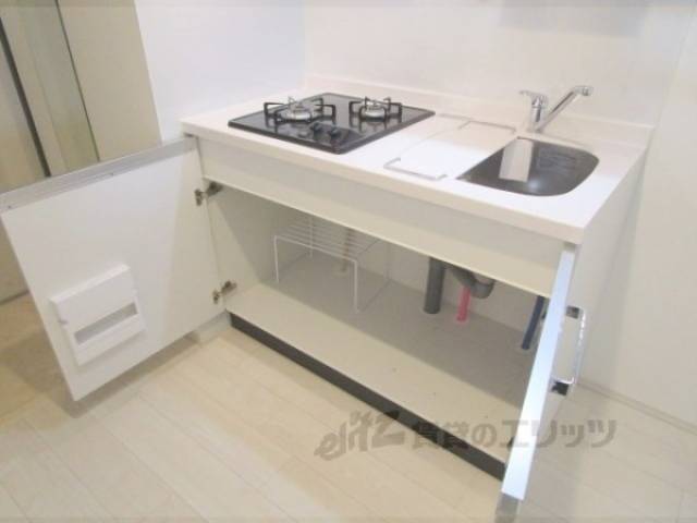 キッチン　キッチン下部収納