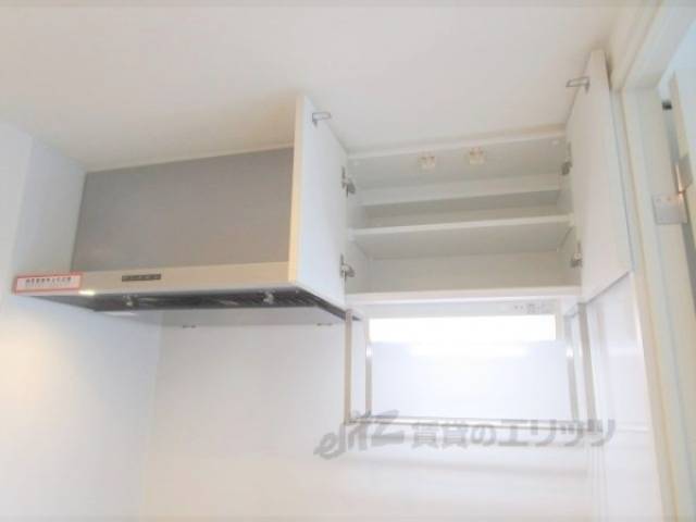 キッチン　キッチン上部棚