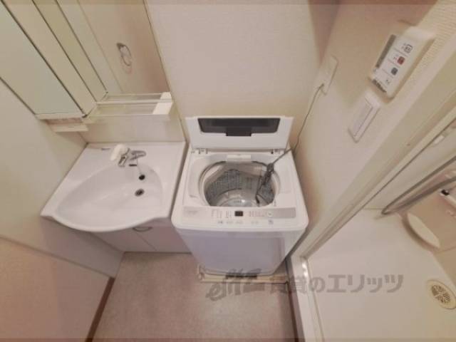 洗濯機置場