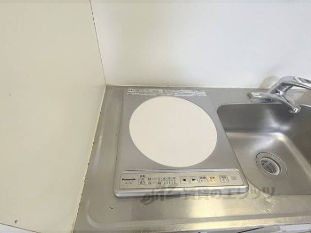 キッチン　コンロ