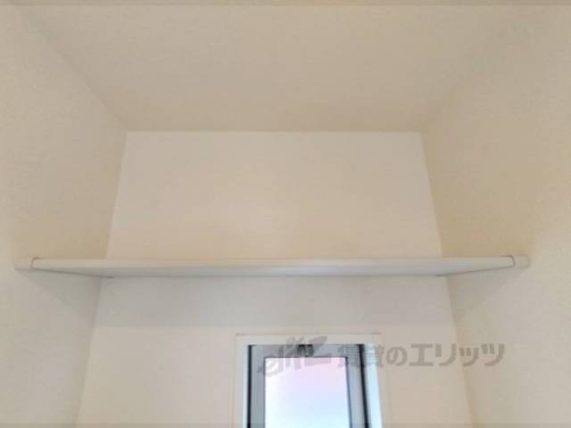 洗濯機置場　棚