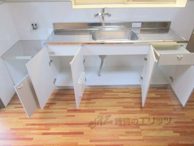 キッチン　収納