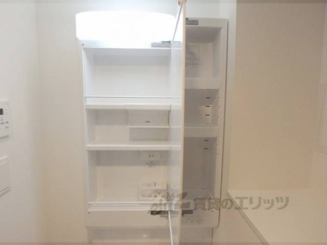 洗面所　上部棚