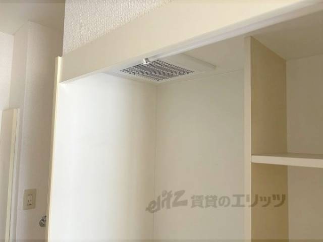 キッチン　換気扇