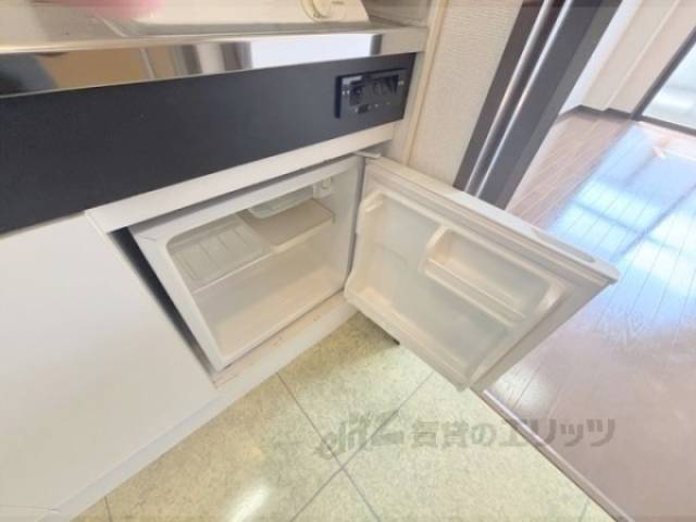 小型冷蔵庫