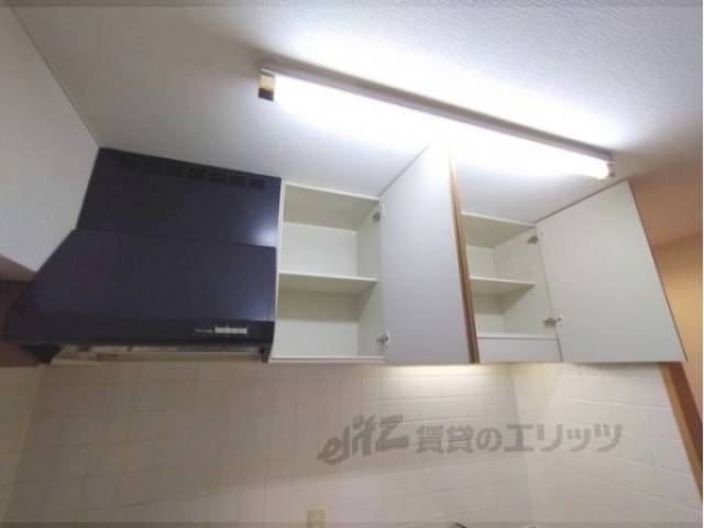 キッチン　収納