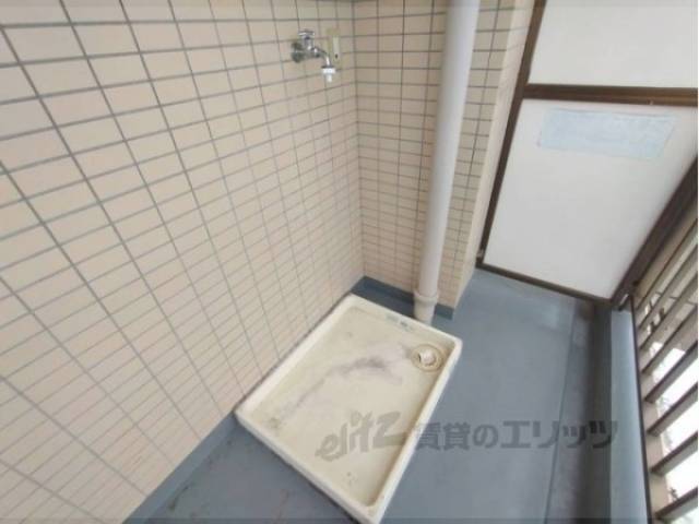 洗濯機置場　室外