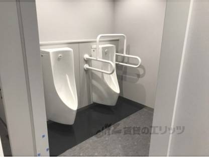 トイレ　男性用トイレ