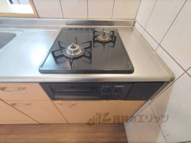 キッチン　コンロ