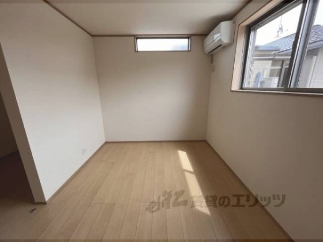 洋室　6帖