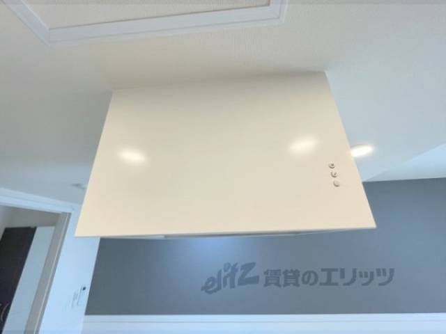 キッチン　換気扇
