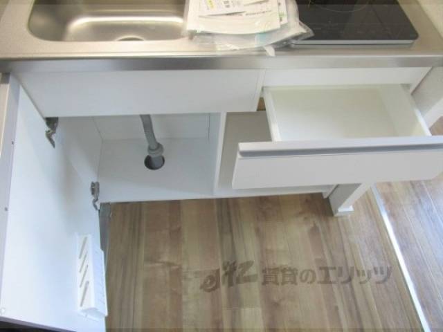キッチン　下部収納