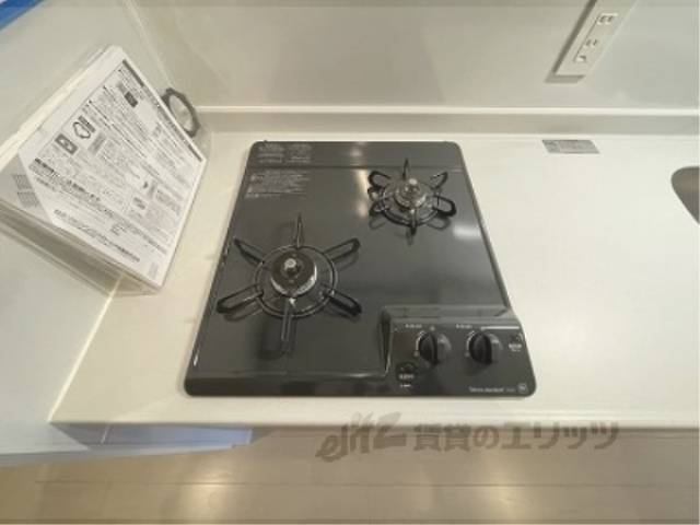 キッチン　２口コンロ