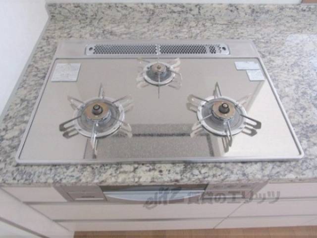 キッチン　コンロ