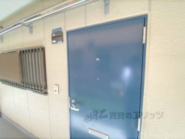 玄関　インターホン