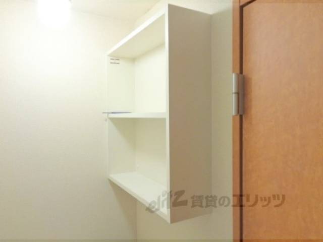 洗濯機置場　収納