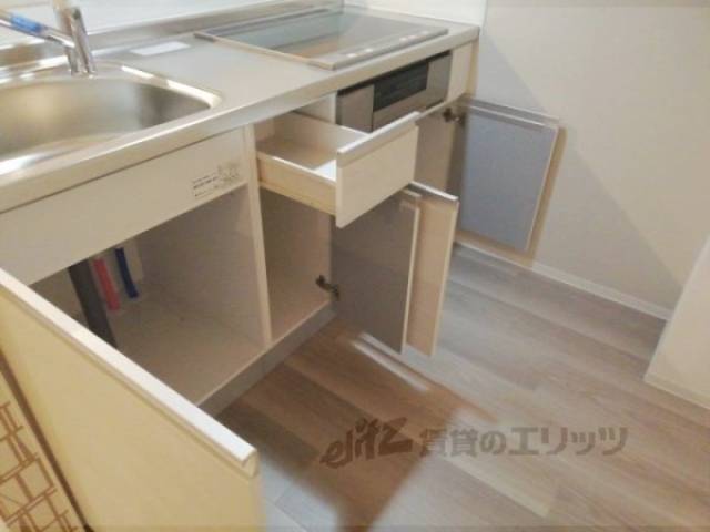 キッチン　収納