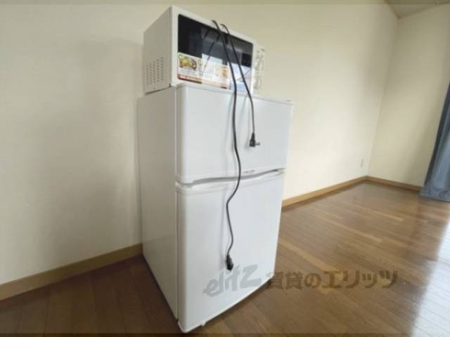 電子レンジと冷蔵庫
