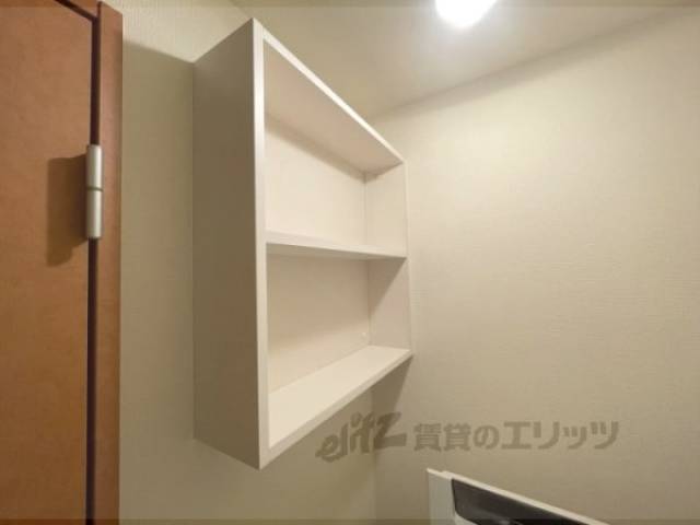 洗濯機置場　棚
